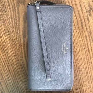 Kate spade grey wallet